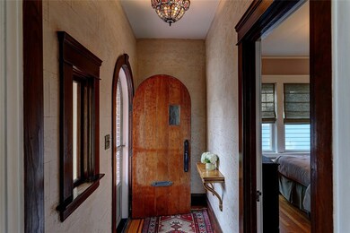 166 Modena Ave, Providence, RI 02908 - photo 4