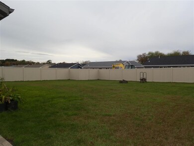 2354 S Terrace St, Janesville, WI 53546 - photo 3