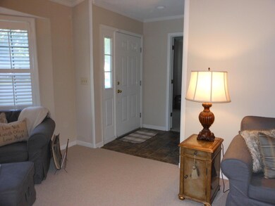 202 commons way foyer