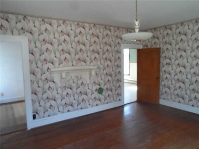 183 3rd Ave, Woonsocket, RI 02895 - photo 6