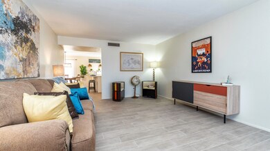 4623 S Hazelton Ln-31