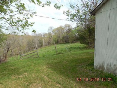 1131 Mudlick Rd, Lawrenceburg, KY 40342 - photo 6