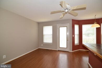 2551 James Monroe Cir, Herndon, VA 20171 - photo 5