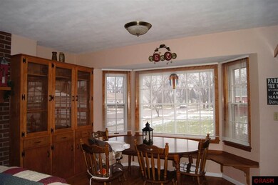 1026 N Washington St, New Ulm, MN 56073 - photo 7