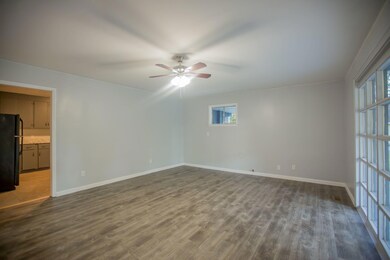 50 McCallie Rd (10 of 30)