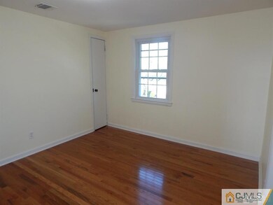 102 Wisteria St unit 2, Edison, NJ 08817 - photo 5