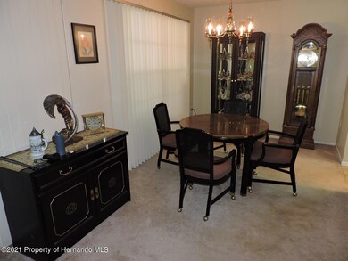 2131 Sea Pines Ct, Spring Hill, FL 34606 - photo 7