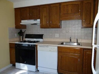 59 Denver St unit 8, Saugus, MA 01906 - photo 6