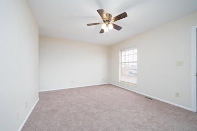 2302 W Surrey Dr, Owensboro, KY 42301 - photo 7