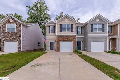 1422 Bella Grace Ct, Boiling Springs, SC 29316 - photo 2