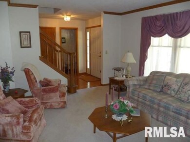 1106 W 46th St, Davenport, IA 52806 - photo 3