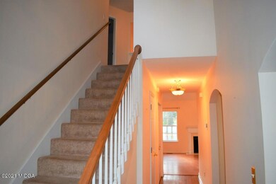 Foyer Entry