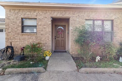 1401 Avenue O unit I, Huntsville, TX 77340 - photo 2