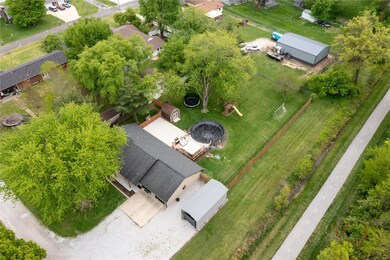 208 Willow Dr, Collinsville, IL 62234 - photo 7