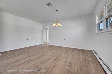 43 Georgetown Dr, Toms River, NJ 08757 - photo 7