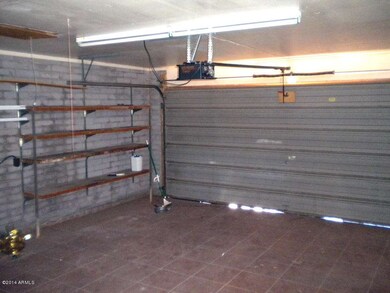 3546 W Wethersfield (39)