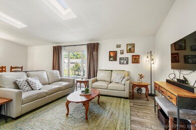 1751 E 60th St, Tulsa, OK 74105 - photo 4