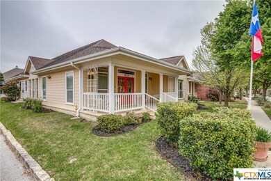 2238 Gruene Lake Dr, New Braunfels, TX 78130 - photo 2