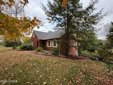 500 Shikelimo Ln, Lewisburg, PA 17837 - photo 2