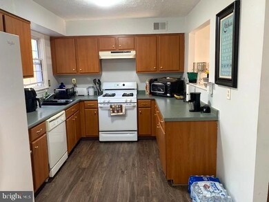 11405 Cosca Park Place, Clinton, MD 20735 - photo 7