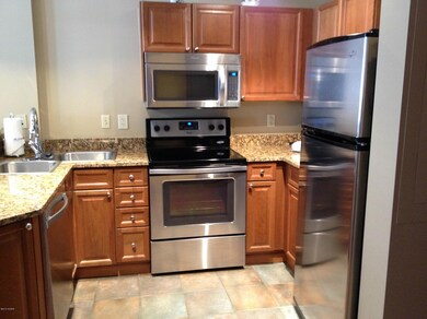 2204 Kitchen2
