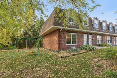 3-web-or-mls-Camden Ln-S2910-003