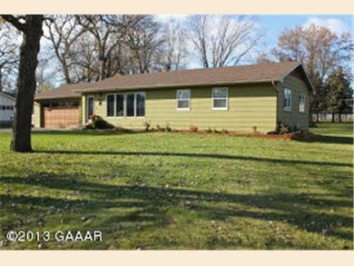 1209 Donna Dr NW, Alexandria, MN 56308 - photo 2