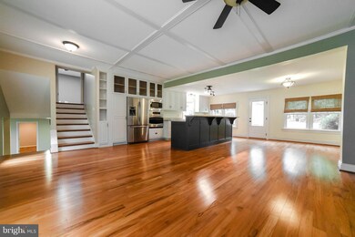 23713 W Patuxent Beach Rd, California, MD 20619 - photo 5