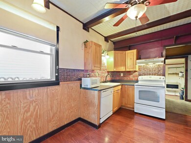 806 Plane St, Columbia, PA 17512 - photo 7