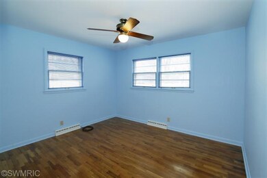 742 Forest St, Marshall, MI 49068 - photo 7