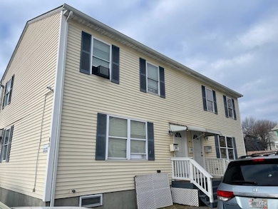 79 Byfield St, Providence, RI 02905 - photo 2