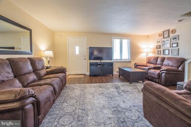 607 Clymer Ln, Ridley Park, PA 19078 - photo 3