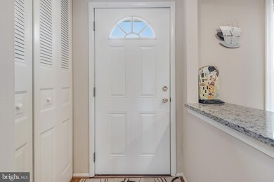 19912 Cedarbluff Dr, Germantown, MD 20876 - photo 3