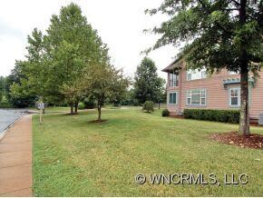 901 Deermouse Way, Hendersonville, NC 28792 - photo 2