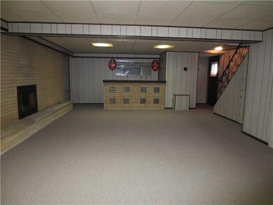 Basement/Game Room.