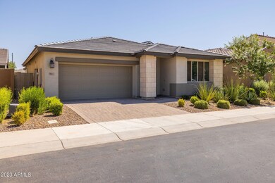 3-web-or-mls-9817 E Solstice Ave, Mesa-3
