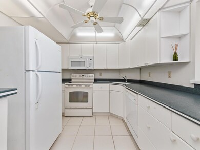 380-seaview-ct-1109-marco-island-fl-3414