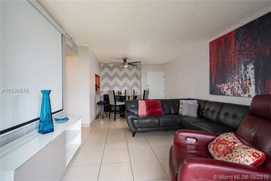 OTHER VIEW LIVING/ DINING ROOM
