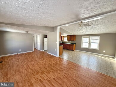 22841 Dement Ln, California, MD 20619 - photo 4