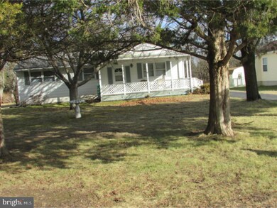 1810 York Ave, Williamstown, NJ 08094 - photo 2