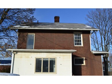 1216 Gibbs Ave NE, Canton, OH 44705 - photo 3