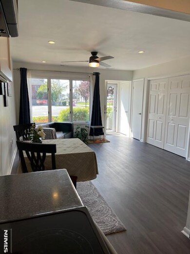 190 Charles St, Secaucus, NJ 07094 - photo 5