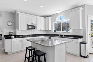 270 Bountiful Pointe Cir, Grover, MO 63040 - photo 5