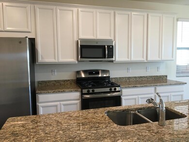 2034 DW Granite Santa Cecilia