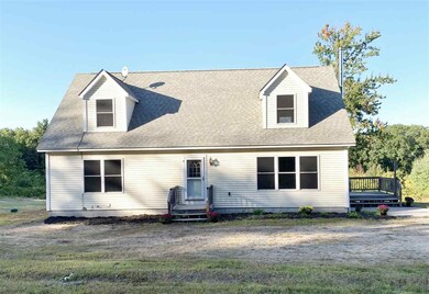 210 Brookview Dr, Hooksett, NH 03106 - photo 2