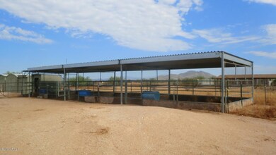 3 COVERED STALLS WITH WATER