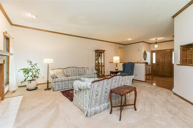 4170 Richland Dr NW, Cedar Rapids, IA 52405 - photo 6