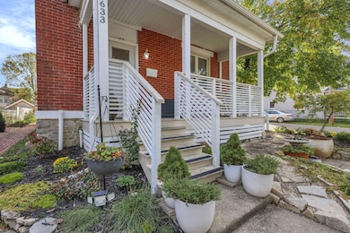 633 E Starr Ave, Columbus, OH 43201 - photo 4