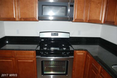 3005 Hickory Grove Ct, Fairfax, VA 22031 - photo 4