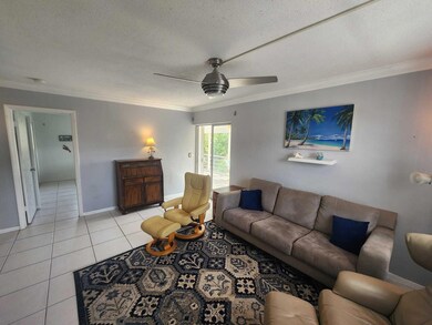 637 NE 6th Ct unit L, Boynton Beach, FL 33435 - photo 2